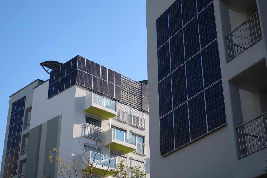 Fotowoltaika na bloku mieszkalnym